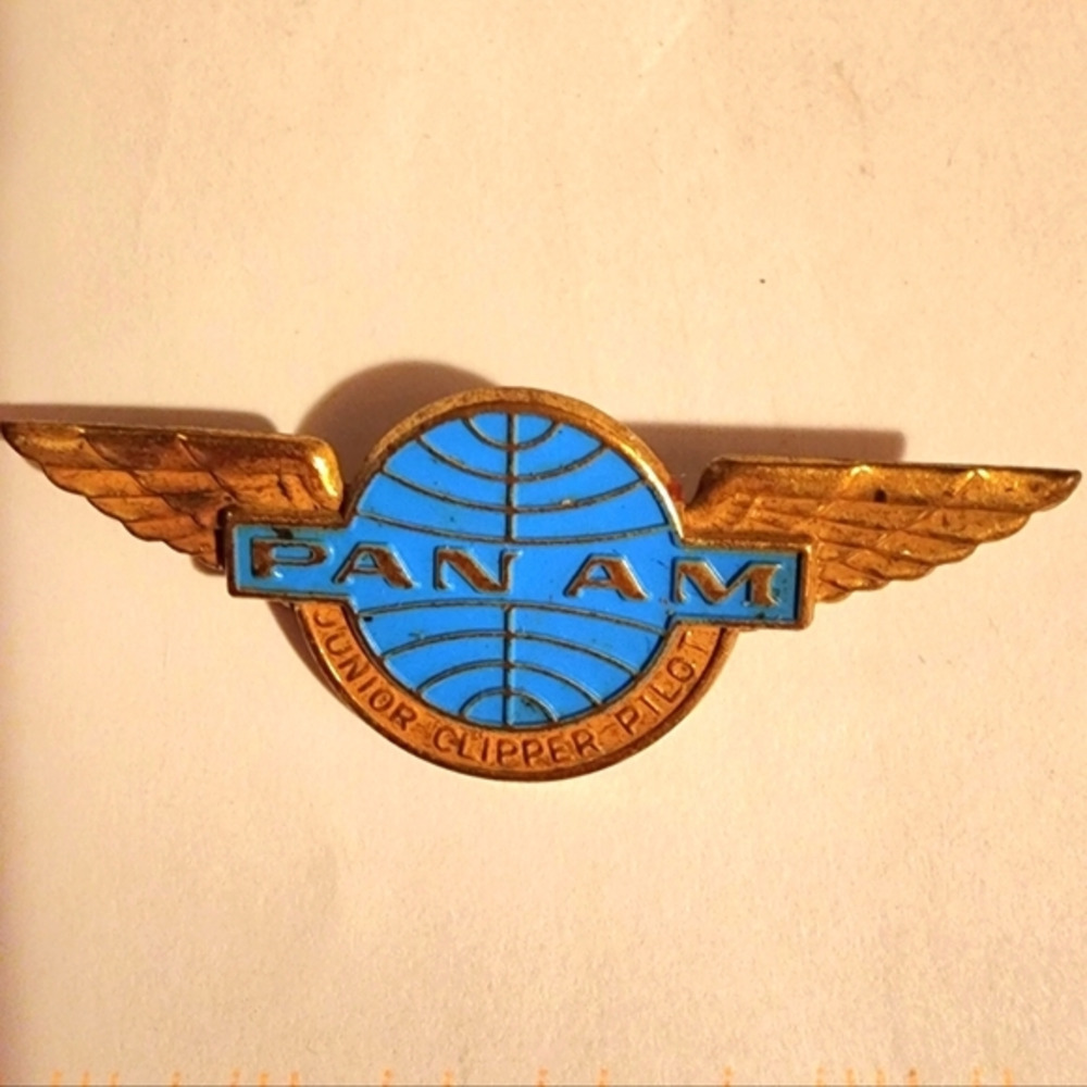 Pan Am vintage‎ Junior clipper pilot pin